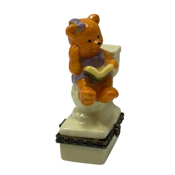 "Bertie Bear on the Loo" Hinged Trinket Box. - Picture 4 of 6